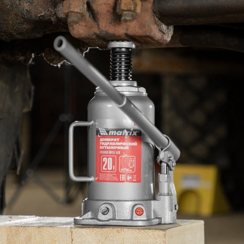 Домкрат гидравлический бутылочный, 20 т, высота подъема 242-452 мм Matrix по ценам производителя в Санкт-Петербурге с доставкой по всей России