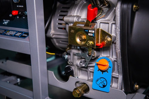 Генератор дизельный 5,0 кВт 380В/1,6 кВт 220В 15 л с электростартером TOR KM5000D по ценам производителя в Санкт-Петербурге с доставкой по всей России