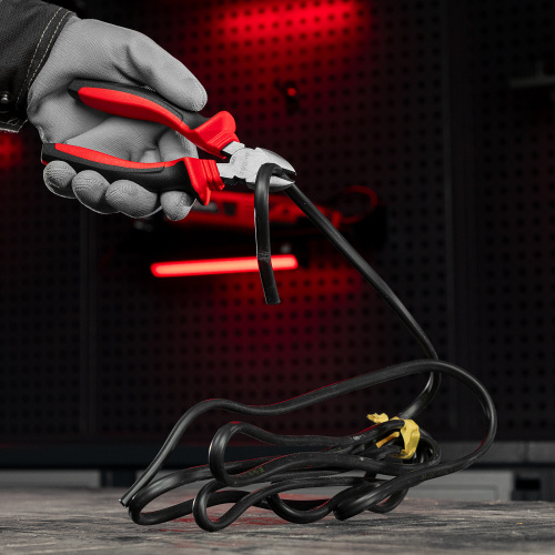 Бокорезы, 180 мм, хром-ванадий, двухкомпонентные рукоятки Matrix по ценам производителя в Санкт-Петербурге с доставкой по всей России