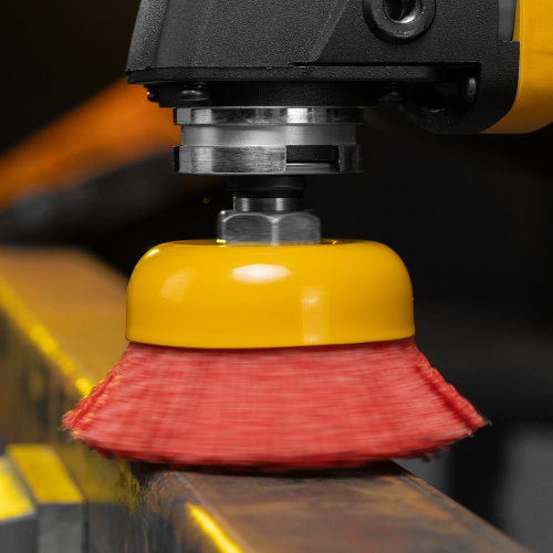 Щетка для УШМ, 75 мм, Чашка, нейлоновая щетина, М14 Denzel по ценам производителя в Санкт-Петербурге с доставкой по всей России