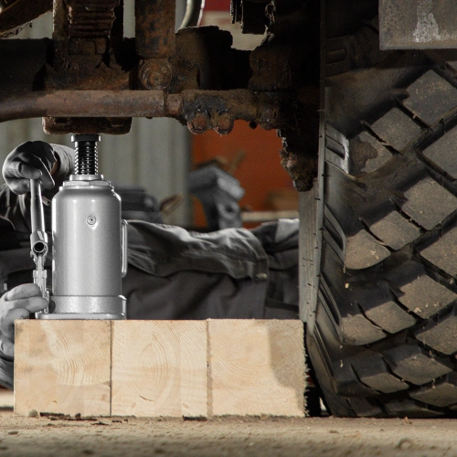 Домкрат гидравлический бутылочный, 20 т, высота подъема 242-452 мм Matrix по ценам производителя в Санкт-Петербурге с доставкой по всей России