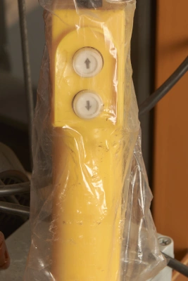 Штабелер с электроподъемом 1,5 т 1,6 м TOR TSW с лебедкой и пультом по ценам производителя в Санкт-Петербурге с доставкой по всей России