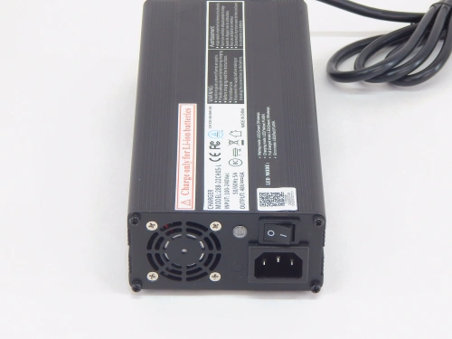 Зарядное устройство для тележек CBD20W-II 48/6A (Charger ERP35206000330) по ценам производителя в Санкт-Петербурге с доставкой по всей России