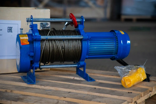 Лебедка электрическая  500 кг 100 м с канатом 220 В TOR KCD по ценам производителя в Санкт-Петербурге с доставкой по всей России