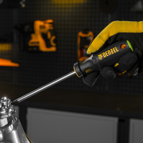 Отвертка PZ3x150 мм, CrV, трехкомпонентная рукоятка Denzel по ценам производителя в Санкт-Петербурге с доставкой по всей России