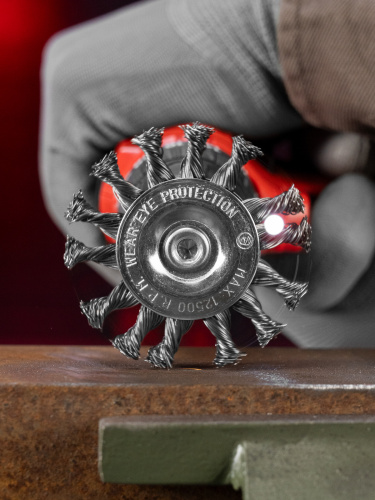 Щетка для дрели, 75 мм, плоская со шпилькой, крученая металлическая проволока Matrix по ценам производителя в Санкт-Петербурге с доставкой по всей России