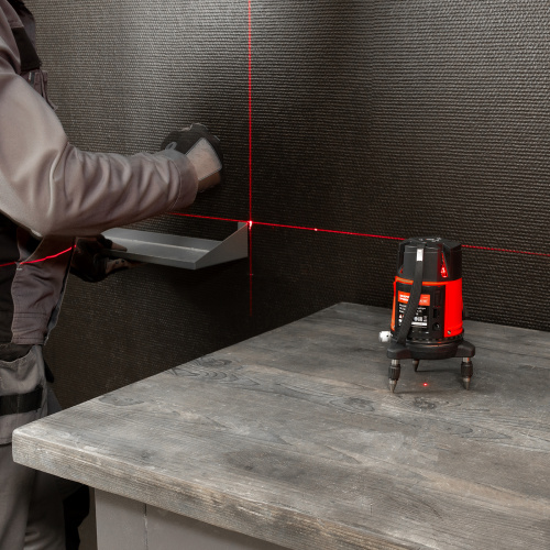 Лазерный уровень CRL-30R, 30 м, красный луч, батарейки, резьба 5/8" MTX по ценам производителя в Санкт-Петербурге с доставкой по всей России