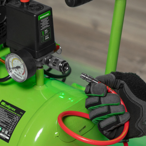 Компрессор безмаслянный малошумный МБ 1100/24,1100 Вт, 24 л, 170 л/мин Сибртех купить в Москве с доставкой по всей России | ProtosMarket.ru