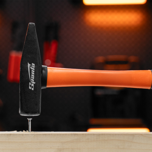 Молоток слесарный, 500 г, фибергласовая обрезиненная рукоятка Sparta купить в Москве с доставкой по всей России | ProtosMarket.ru