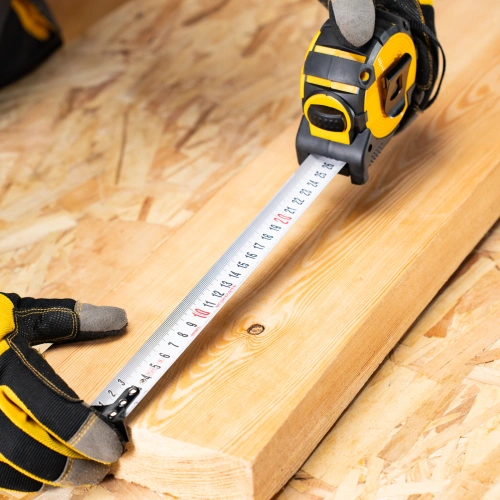 Рулетка 10м х 32мм, автоматич. фиксац., нейлон. покрытие, магнит. зацеп, двухстор. разметка Denzel купить в Москве с доставкой по всей России | ProtosMarket.ru