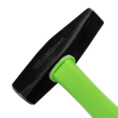 Молоток слесарный, 500 г, фибергласовая обрезиненная рукоятка Сибртех купить в Москве с доставкой по всей России | ProtosMarket.ru