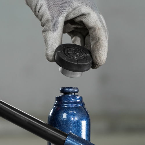 Резиновая опора для бутылочных домкратов, D штока 32 мм Matrix купить в Москве с доставкой по всей России | ProtosMarket.ru