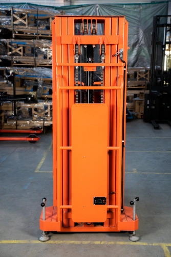 Сборщик заказов с электроподъемом 200 кг 3,3 м TOR GOPY3.302 по ценам производителя в Санкт-Петербурге с доставкой по всей России