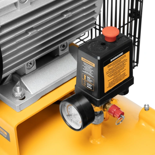 Компрессор воздушный рем. привод BCV 5500-T/270, 5,5 кВт, 270 литров, 850 л/мин Denzel по ценам производителя в Санкт-Петербурге с доставкой по всей России