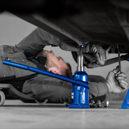 Домкрат гидравлический бутылочный телескопический, 4 т, H подъема 170-420 мм Stels по ценам производителя в Санкт-Петербурге с доставкой по всей России