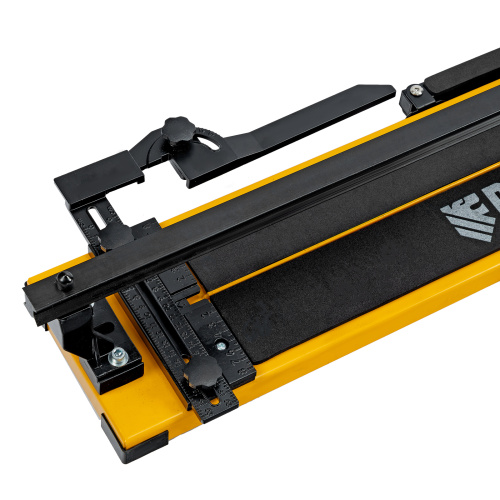 Плиткорез рельсовый 1200х16мм, каретка на подш., стальная станина, усил. рукоятка-пенал Denzel по ценам производителя в Санкт-Петербурге с доставкой по всей России