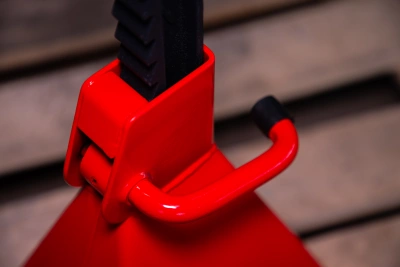 Подставка страховочная TOR 6T 395-613MM T46001 по ценам производителя в Санкт-Петербурге с доставкой по всей России