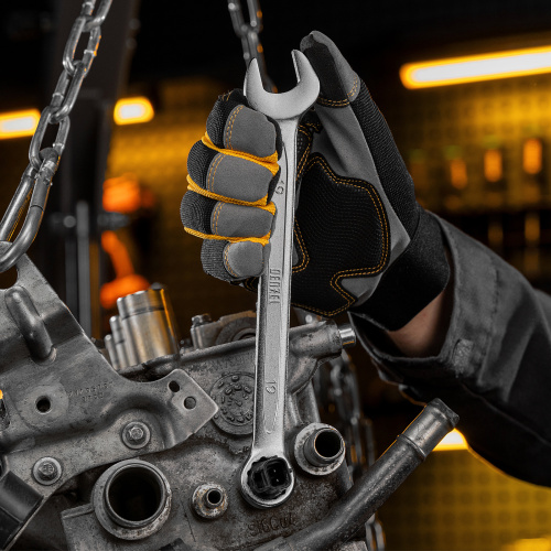 Набор инструментов, 1/2", 1/4", CrV, S2, пластиковый кейс, 84 предмета Denzel купить в Москве с доставкой по всей России | ProtosMarket.ru