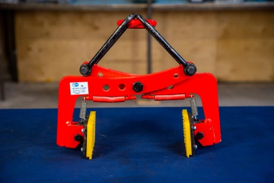 Клещевой вертикальный захват TOR для брикетов и блоков 12-18 см г/п 280 кг купить в Москве с доставкой по всей России | ProtosMarket.ru