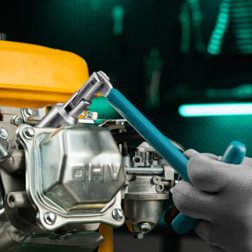 Ключ свечной карданный 21 х 250 мм Stels купить в Москве с доставкой по всей России | ProtosMarket.ru