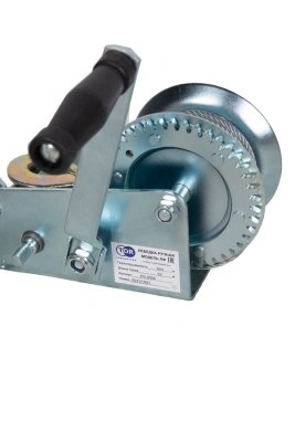 Лебедка ручная барабанная с тросом  900кг  10м оцинкованная TOR FD купить в Москве с доставкой по всей России | ProtosMarket.ru