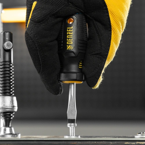 Отвертка, SL6x38 мм, S2, 3к рукоятка Denzel по ценам производителя в Санкт-Петербурге с доставкой по всей России