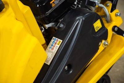 Виброплита 85 кг, 13кН (LCT) бак, коврик, колесный комплект TOR T-80* купить в Москве с доставкой по всей России | ProtosMarket.ru