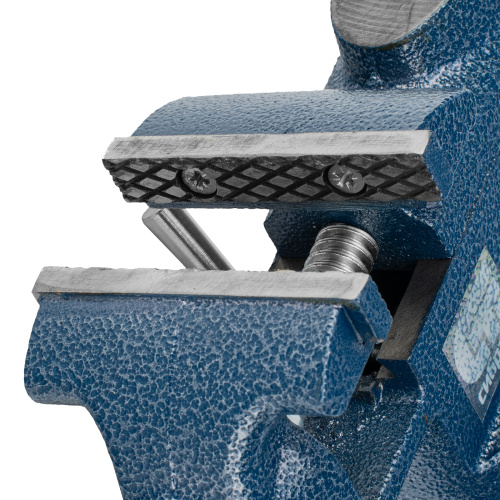 Тиски слесарные, настольные, поворотные, ширина рабочих губок 65 мм, наковальня Сибртех купить в Москве с доставкой по всей России | ProtosMarket.ru