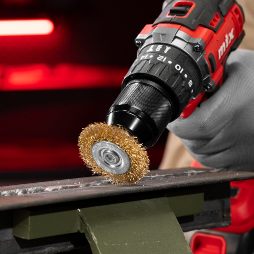 Щетка для дрели, 50 мм, плоская со шпилькой, латунированная витая проволока Matrix по ценам производителя в Санкт-Петербурге с доставкой по всей России