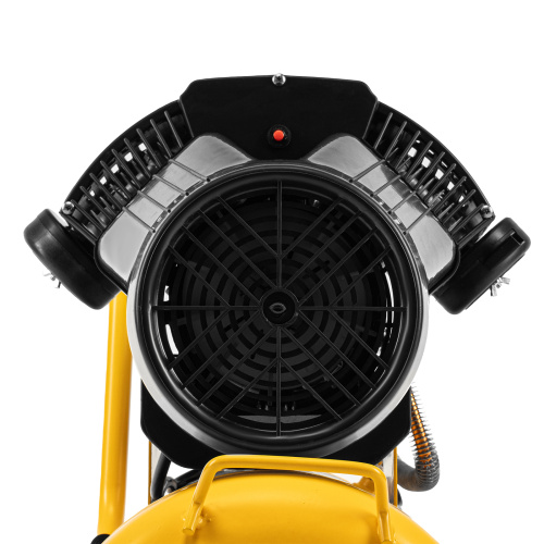 Компрессор воздушный прям. привод DCV1800/50, 1,8 кВт, 50 литров, 320 л/мин Denzel по ценам производителя в Санкт-Петербурге с доставкой по всей России