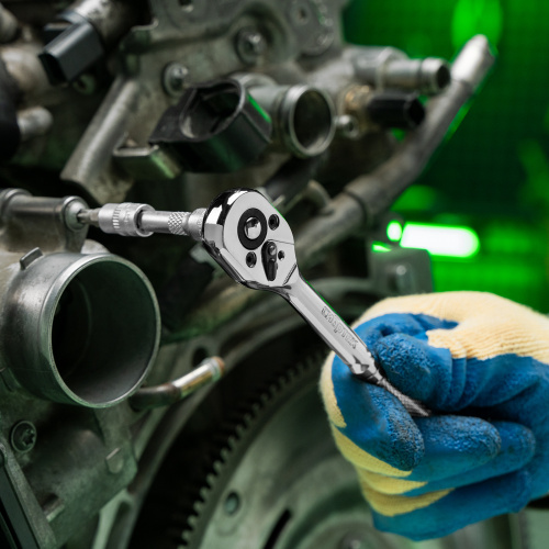 Ключ-трещотка 1/4", 45 зубьев, цельнометаллический, с быстрым сбросом, CrV, хром Сибртех по ценам производителя в Санкт-Петербурге с доставкой по всей России