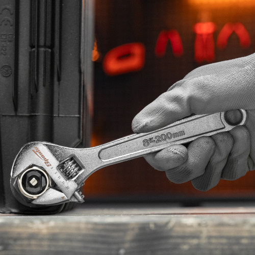 Ключ разводной, 200 мм, хромированный Sparta купить в Москве с доставкой по всей России | ProtosMarket.ru