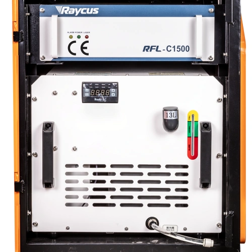 Аппарат для ручной лазерной очистки FOXWELD LASER 1500-1-МТ по ценам производителя в Санкт-Петербурге с доставкой по всей России