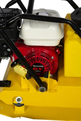 Виброплита 105 кг, 18кН (Honda) бак, колесный комплект TOR C-95T купить в Москве с доставкой по всей России | ProtosMarket.ru