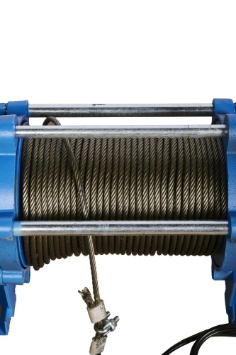 Лебедка электрическая  750 кг  70 м с канатом 380 В TOR KCD по ценам производителя в Санкт-Петербурге с доставкой по всей России