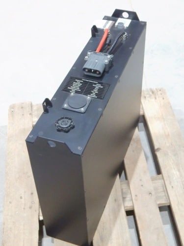 Аккумулятор литий-ионный (Li-ion) 24В/125Ач 705х170х565 для тележек CBD20R-II по ценам производителя в Санкт-Петербурге с доставкой по всей России