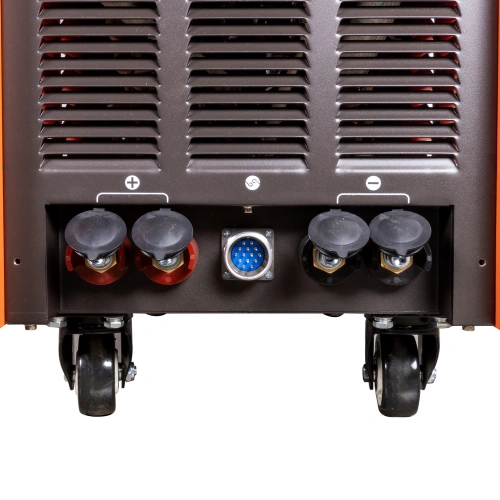 Сварочный источник FOXWELD Inversaw 1250 с трактором купить в Москве с доставкой по всей России | ProtosMarket.ru