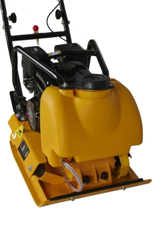 Виброплита 80 кг, 15кН (Lifan) бак, колесный комплект TOR C-80T по ценам производителя в Санкт-Петербурге с доставкой по всей России