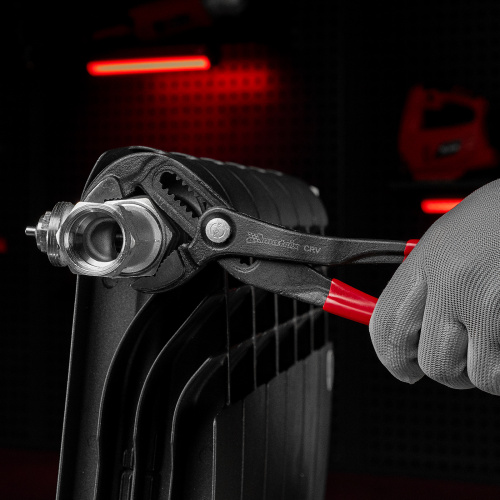 Клещи переставные 250 мм, кнопочный механизм, хром-ванадий, обливные рукоятки Matrix по ценам производителя в Санкт-Петербурге с доставкой по всей России