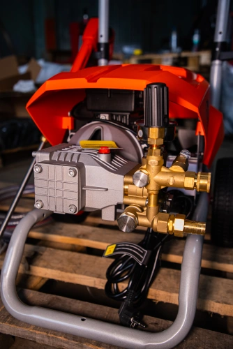 Мойка высокого давления с пистолетом 175 бар 3 кВт 220В  TOR EW 175-15 по ценам производителя в Санкт-Петербурге с доставкой по всей России