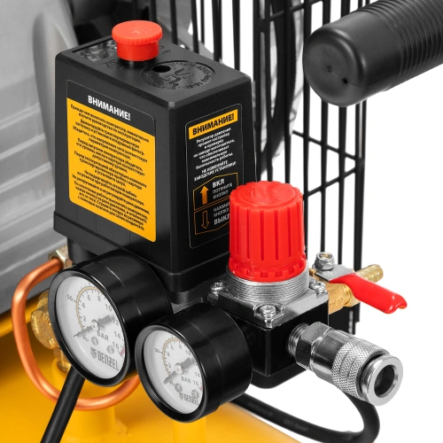 Компрессор воздушный BCI2300/50, ременный привод, 2.3 кВт, 50 литров, 400 л/мин Denzel по ценам производителя в Санкт-Петербурге с доставкой по всей России