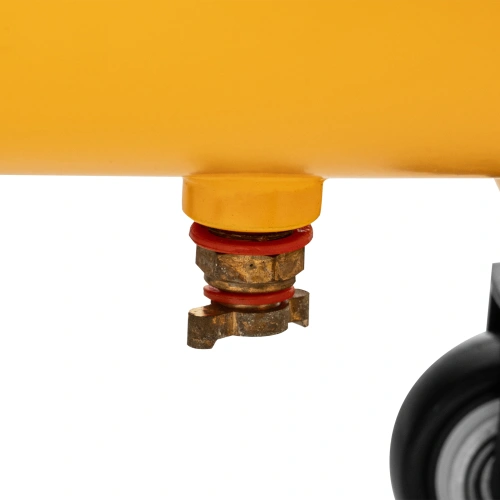 Компрессор воздушный рем. привод BCI 2200/100, 2,2 кВт, 100 литров, 420 л/мин Denzel по ценам производителя в Санкт-Петербурге с доставкой по всей России