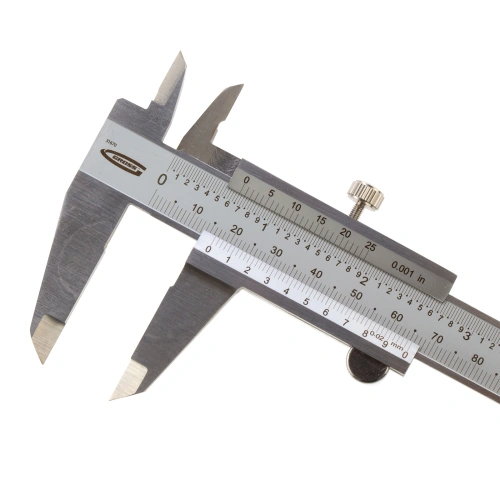 Штангенциркуль, 150 мм, 0.02 мм, нержавеющая сталь, с глубиномером Gross по ценам производителя в Санкт-Петербурге с доставкой по всей России