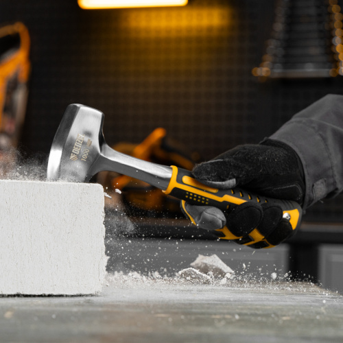 Кувалда 1 кг, цельнометаллическая, двухкомпонентная рукоятка Denzel купить в Москве с доставкой по всей России | ProtosMarket.ru