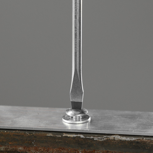 Отвертка, SL6x100 мм, S2, 3к рукоятка Denzel по ценам производителя в Санкт-Петербурге с доставкой по всей России