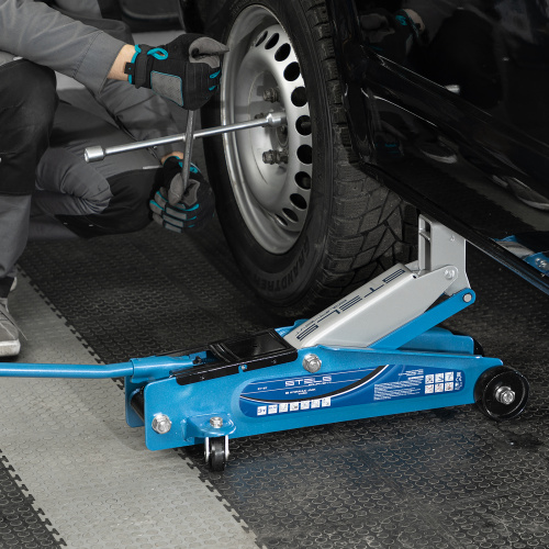 Домкрат гидравлический подкатной, высокий подъем, 3т, SUV, 190-535 мм, в кейсе Stels по ценам производителя в Санкт-Петербурге с доставкой по всей России