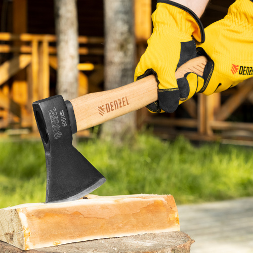 Топор, 600 г, кованый, буковое топорище Denzel по ценам производителя в Санкт-Петербурге с доставкой по всей России