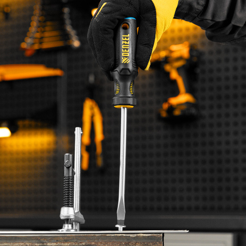 Отвертка, SL8x150 мм, S2, 3к рукоятка Denzel по ценам производителя в Санкт-Петербурге с доставкой по всей России