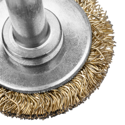 Щетка для дрели, 30 мм, плоская со шпилькой, латунированная витая проволока Matrix по ценам производителя в Санкт-Петербурге с доставкой по всей России