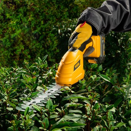 Ножницы-кусторез аккумуляторные  CGS-100, 18В Li-Ion Denzel купить в Москве с доставкой по всей России | ProtosMarket.ru